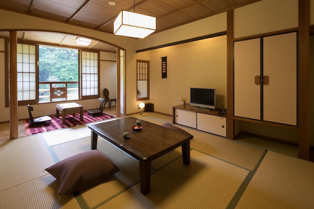 Yamabiko Ryokan Минамиогуни Екстериор снимка